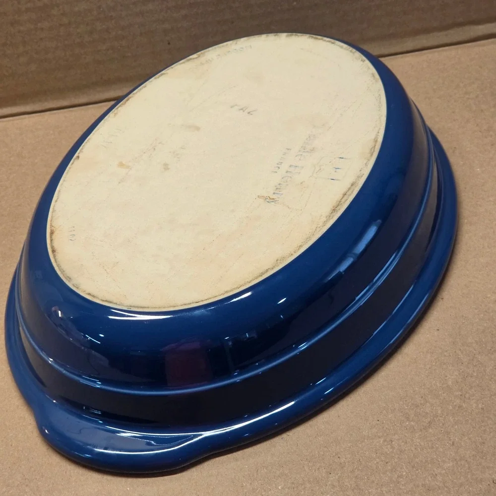 Emile Henry Oval Baker Unisex 11in Blue Excellent Ceramic Stoneware France